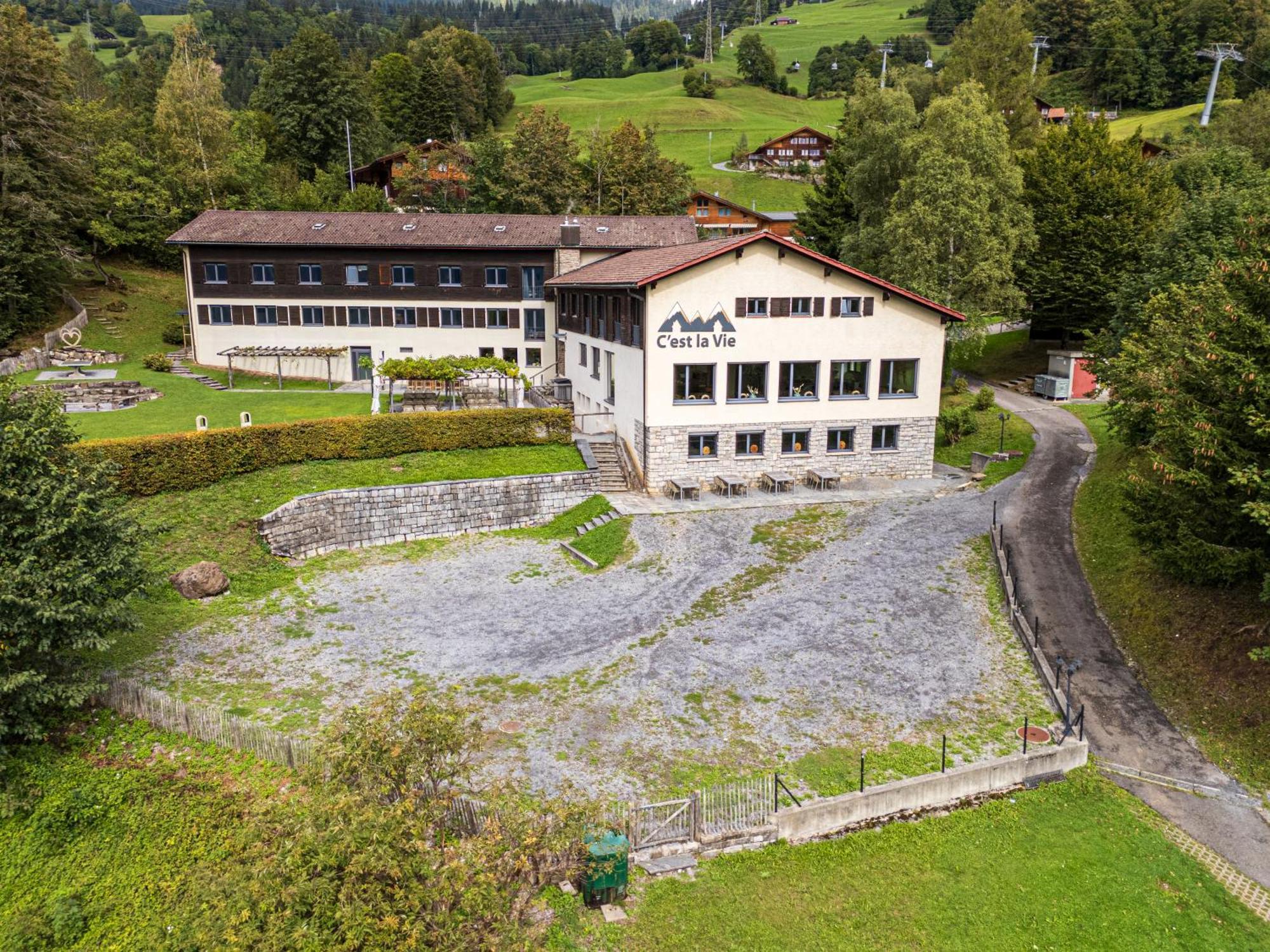 Family & Mountain Lodge C'Est La Vie Hasliberg Eksteriør billede